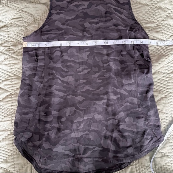 Lululemon Sculpt Tank Top - Picture 7 of 7